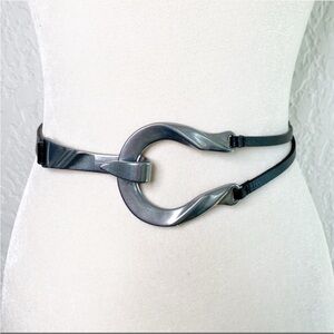 CHICO’S Genuine Leather Twisted Horseshoe Harness Black‎ Thin Belt Women Sz Sm